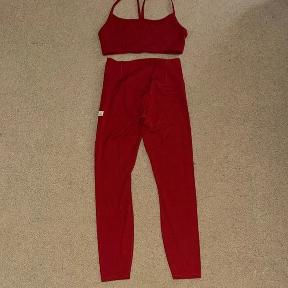 Vuori Red High-Waist Leggings & Sports Bra Set - Picture 1 of 6